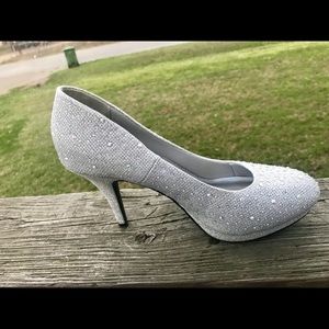 Ladies silver sparkle high heels